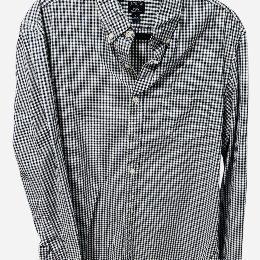 J. Crew Men's Navy and White Checkered Shirt - Slim Untucked